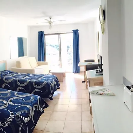 Studio Castle Harbour Vistas Piscina Los Cristianos (Tenerife)